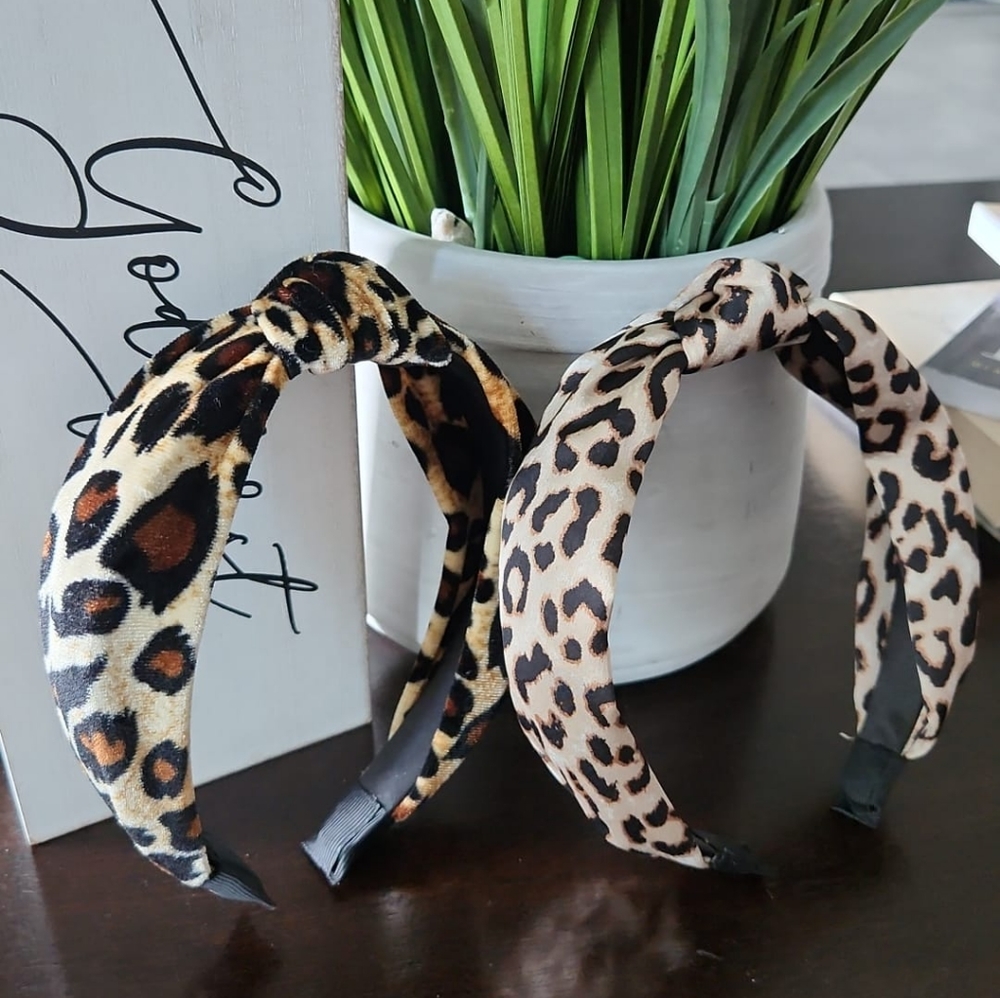 Vintage thick with  knotted hairband hair accessories Y agregar animals print ve